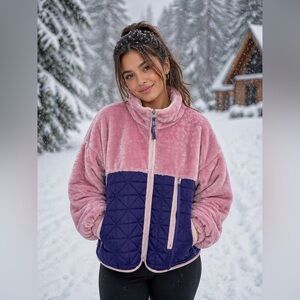 🎄FIRM PRICE🎄 UGG quilted fleece jacket